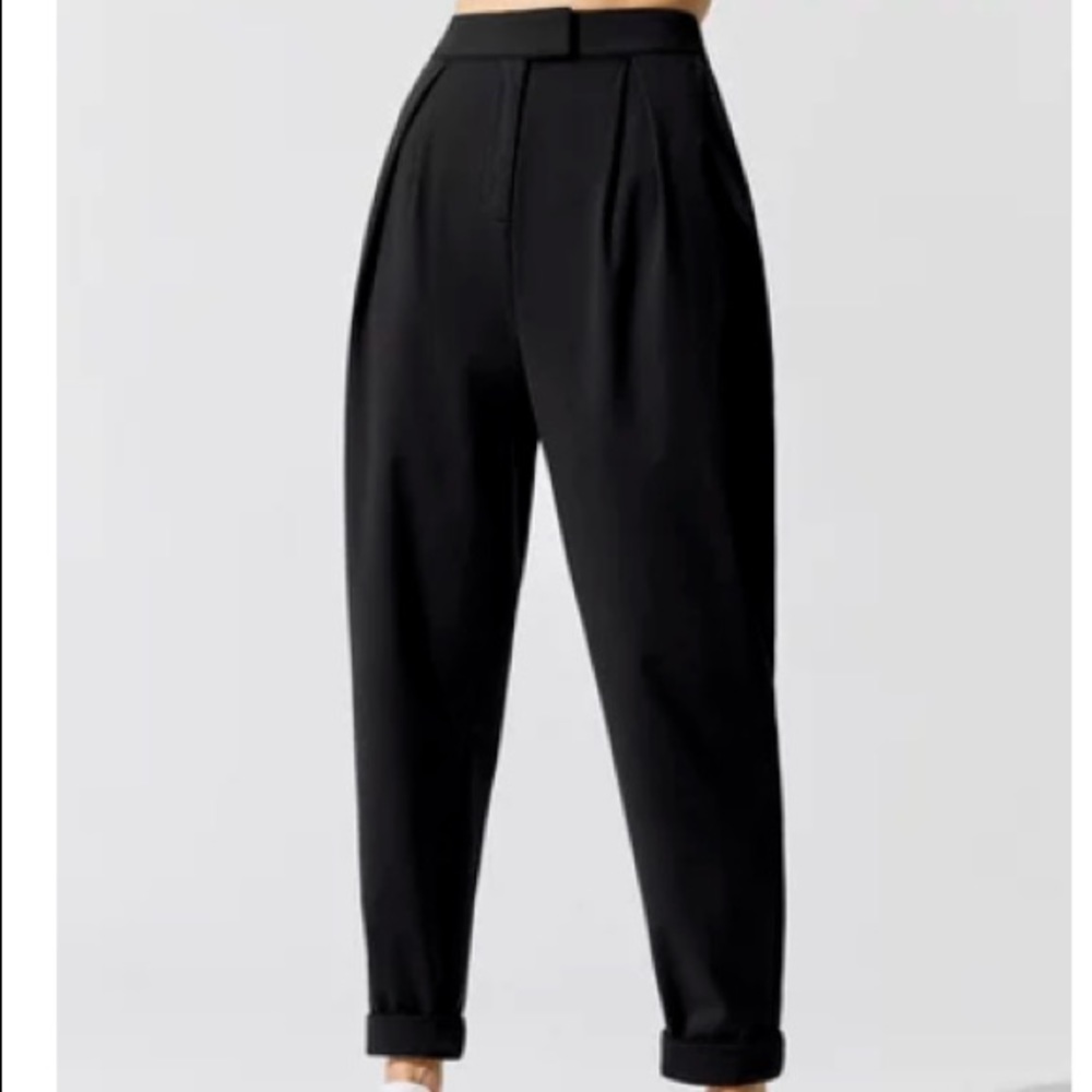 Carbon38 Tapered Stretch Pant